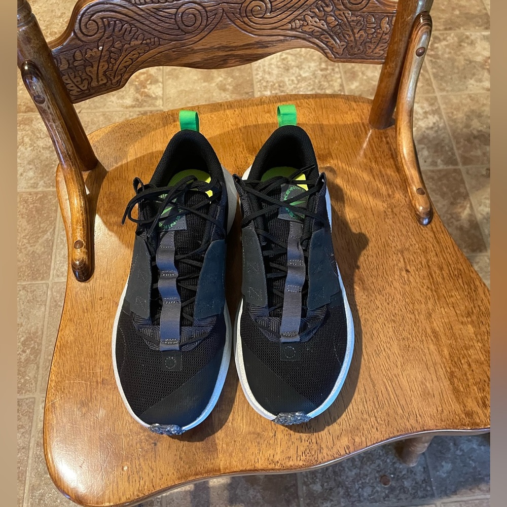 Boys Nike Crater Impact shoes size 7Y